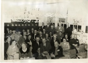 Class reunion 1912-22, [bewteen 1940 and 1960] thumbnail