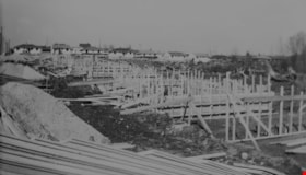 House construction, August 1947 thumbnail