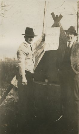 The Hot Dog Inn and proprietors, 1924 thumbnail