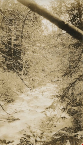 Looking downstream, [1927] thumbnail