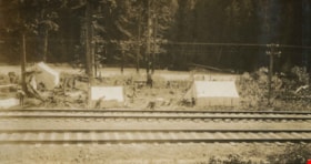 Campsite beside railway tracks, 1927 thumbnail