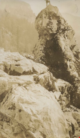 Rock in river bed, [1926] thumbnail