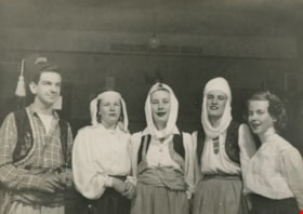 Edmonds School students, [1940] thumbnail