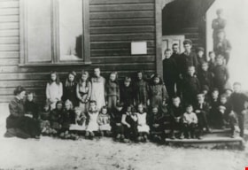 East Burnaby School Class, 1905 (date of original), copied 1985 thumbnail