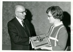 Receiving the United Way campaign award, [1966 or 1967] thumbnail