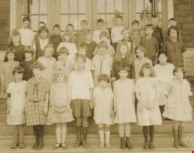 Capitol Hill School class, [1927 or 1928] thumbnail