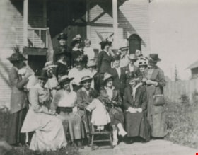 Gordon Presbyterian Church Ladies Aid, 1916 (date of original), copied thumbnail