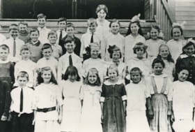 West Burnaby School Class, 1912 (date of original), copied 1986 thumbnail