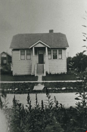 George Pendygrasse family home, 1929 (date of original), copied 1986 thumbnail