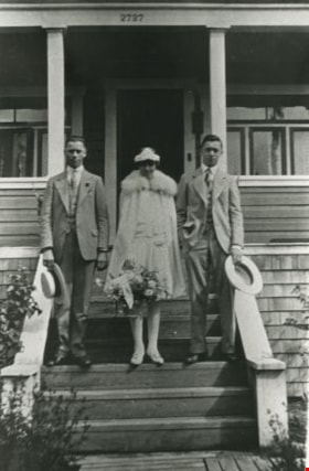 Murley family, 1928 (date of original), copied 1986 thumbnail