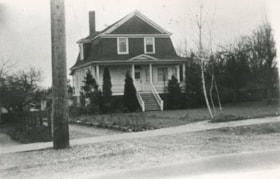 Smith family home, [1960] (date of original), copied 1986 thumbnail