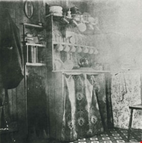 Le Grove family kitchen, 1913 (date of original), copied 1986 thumbnail
