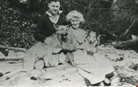 Wood Family, 1930 (date of original), copied 1986 thumbnail