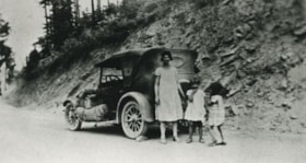 Love Family Motor Trip, 1930 (date of original), copied 1986 thumbnail