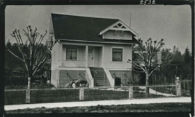 Morash family home, 1929 (date of original), copied 1986 thumbnail
