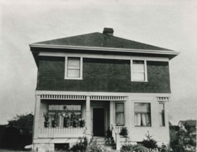 Wilson family home, 1912 (date of original), copied 1986 thumbnail