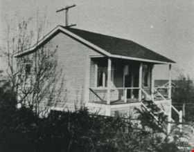 Cambell family home, 1922 (date of original), copied 1986 thumbnail