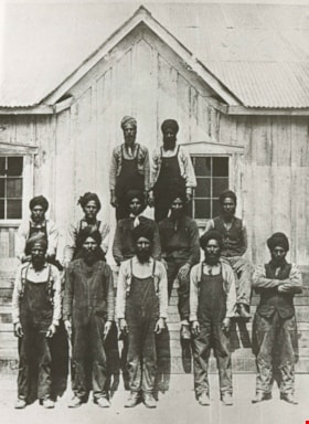 Labourers, 1910 (date of original), copied 1986 thumbnail