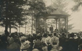 Inauguration of the water system at Burnaby, July 16, 1912 thumbnail