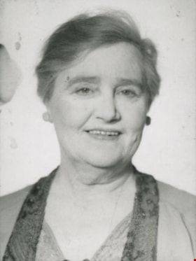 Mrs. F.J. Gavin, 1930 thumbnail