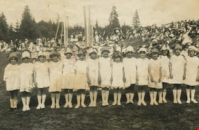 Kingsway West Maypole dancers, May 1927 thumbnail
