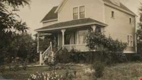 Ernest Street family home, [192-?] thumbnail