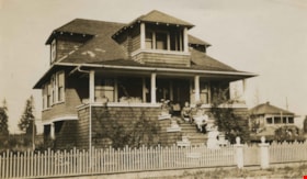 Hutton house, 1920 thumbnail