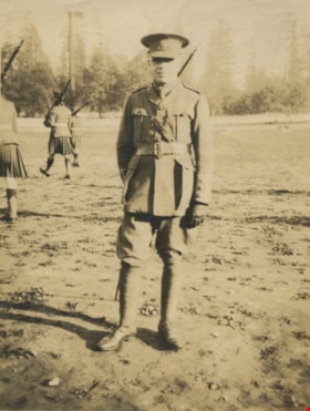 George A. Grant in uniform, 1914 thumbnail