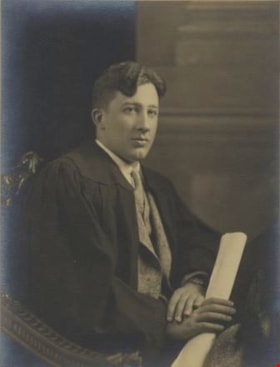 Andrew Sloane Johnson graduates, [1930] thumbnail