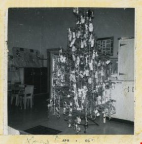 Classroom Christmas tree, December 1965 [printed] April 1966 thumbnail