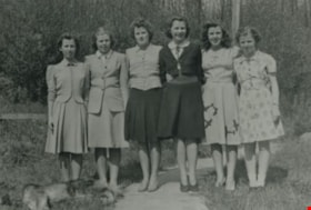 Morris daughters, May 1942 thumbnail