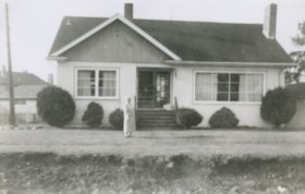 Charles and Bernie Brown's house, [1950] thumbnail