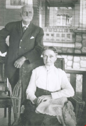 J.E. and Hephezebah Ward, [1912] (date of original) thumbnail