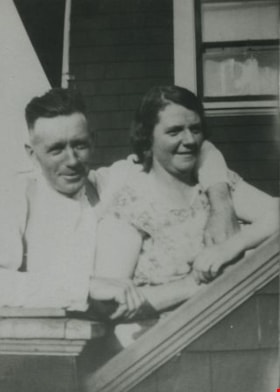 Bob and Mary Anne O'Brien, 1935 (date of original), copied 1992 thumbnail