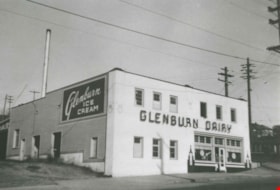 Glenburn Dairy, [1936] (date of original), copied 1992 thumbnail