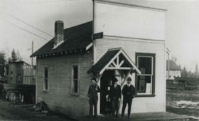 Phillips-Hoyt Lumber Company, 1905 (date of original), copied 1992 thumbnail