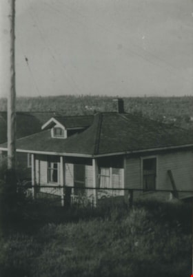 Klub family home, 1944 (date of original), copied 1992 thumbnail