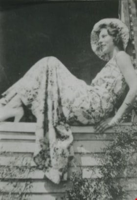 Bessie Clark, 1933 (date of original), copied 1992 thumbnail