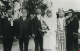 Wedding party, 1923 (date of original), copied 1992 thumbnail