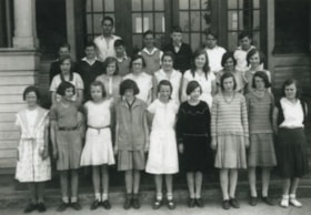 Capitol Hill School Grade 8 class, 1931 (date of original), copied 1992 thumbnail