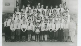 Kingsway West School Choir, 1928 (date of original), copied 1992 thumbnail
