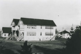 West Burnaby School, [between 1911 and 1919] thumbnail