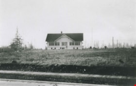 Back of Kingsway East School, [between 1914 and 1919] thumbnail
