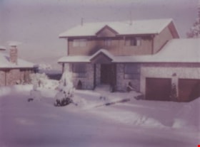 Bea and Ainsley Lubbock's house, [between 1987 and 1992] thumbnail
