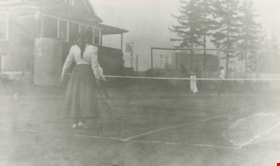 Tennis players at the Patterson house, 1912 (date of original), copied [1997] thumbnail