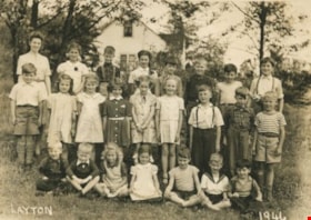 Seaforth School, Grades 1 - IV, 1946 thumbnail