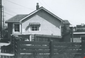 Hastings Street house, [between 1965 and 1970] thumbnail