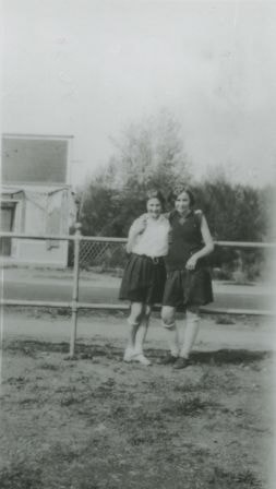 Hilda Higham and Janet, [1929] (date of original), copied 1991 thumbnail
