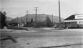 Willingdon Avenue and Hastings Street Intersection, [1943 or 1944] (date of original), copied 1991 thumbnail