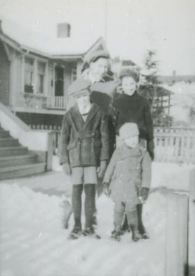 Dan, Bea, Eddie, and John Matheson, 1935 (date of original), copied 1991 thumbnail